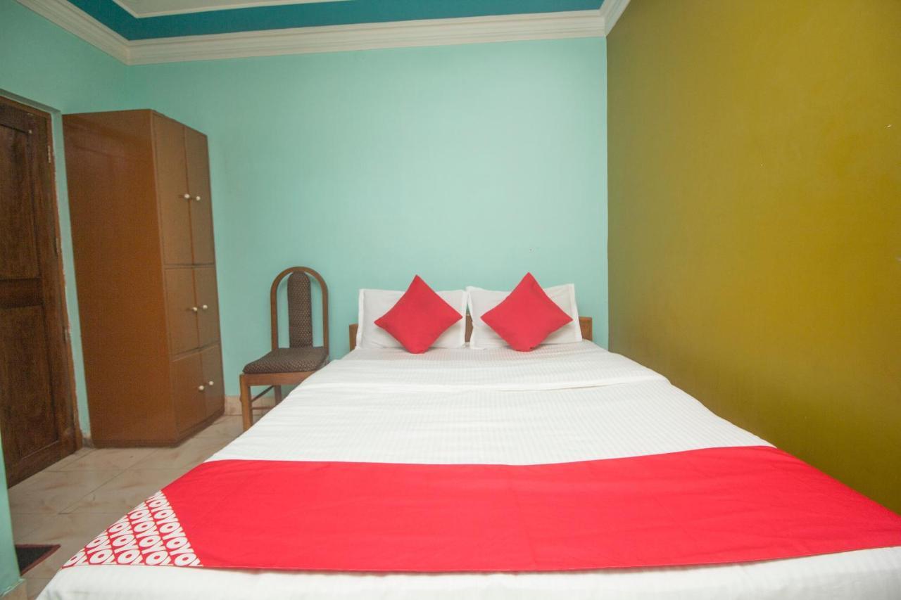 Oyo 48133 Hotel Payel Malda Экстерьер фото