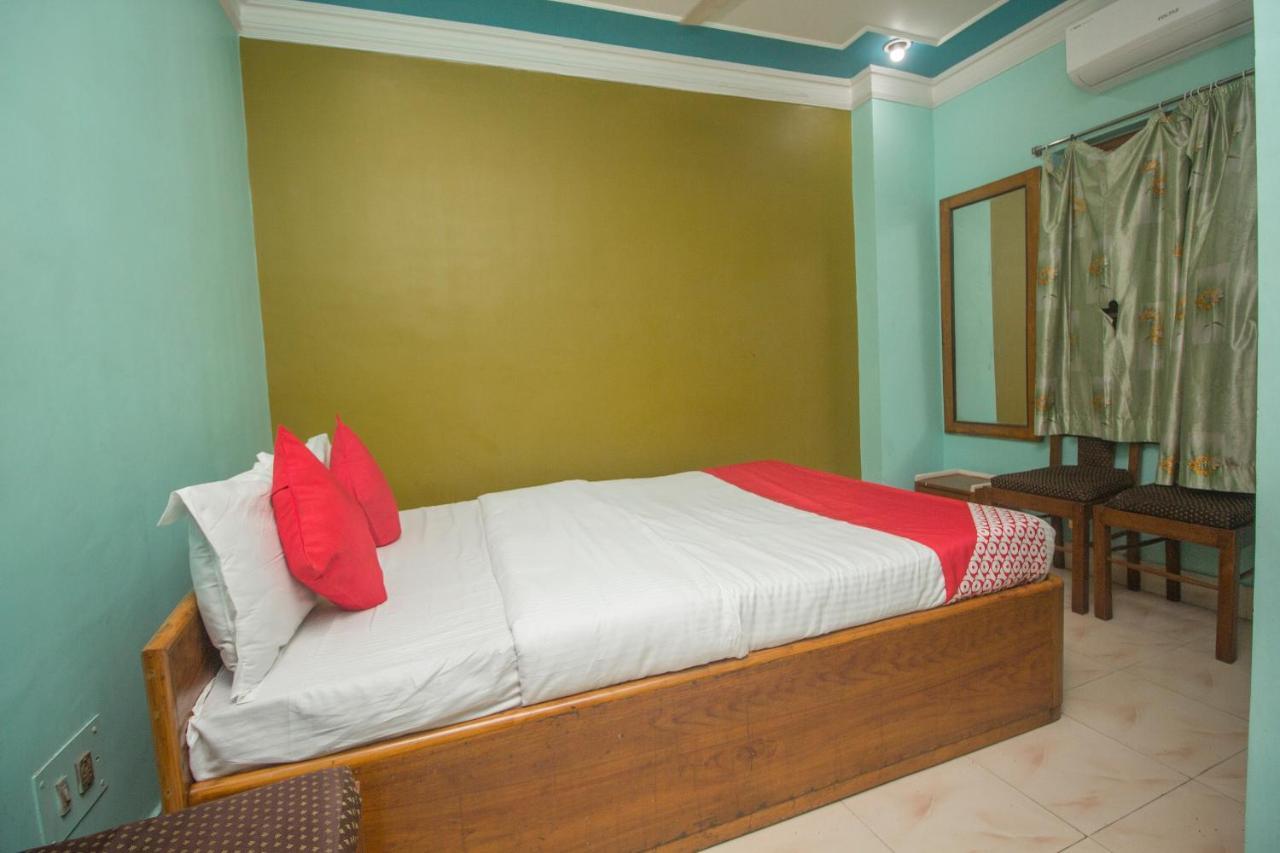 Oyo 48133 Hotel Payel Malda Экстерьер фото