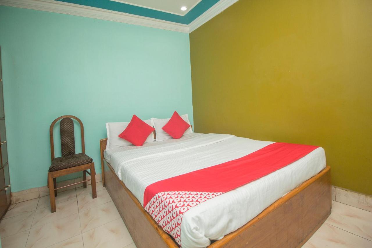 Oyo 48133 Hotel Payel Malda Экстерьер фото