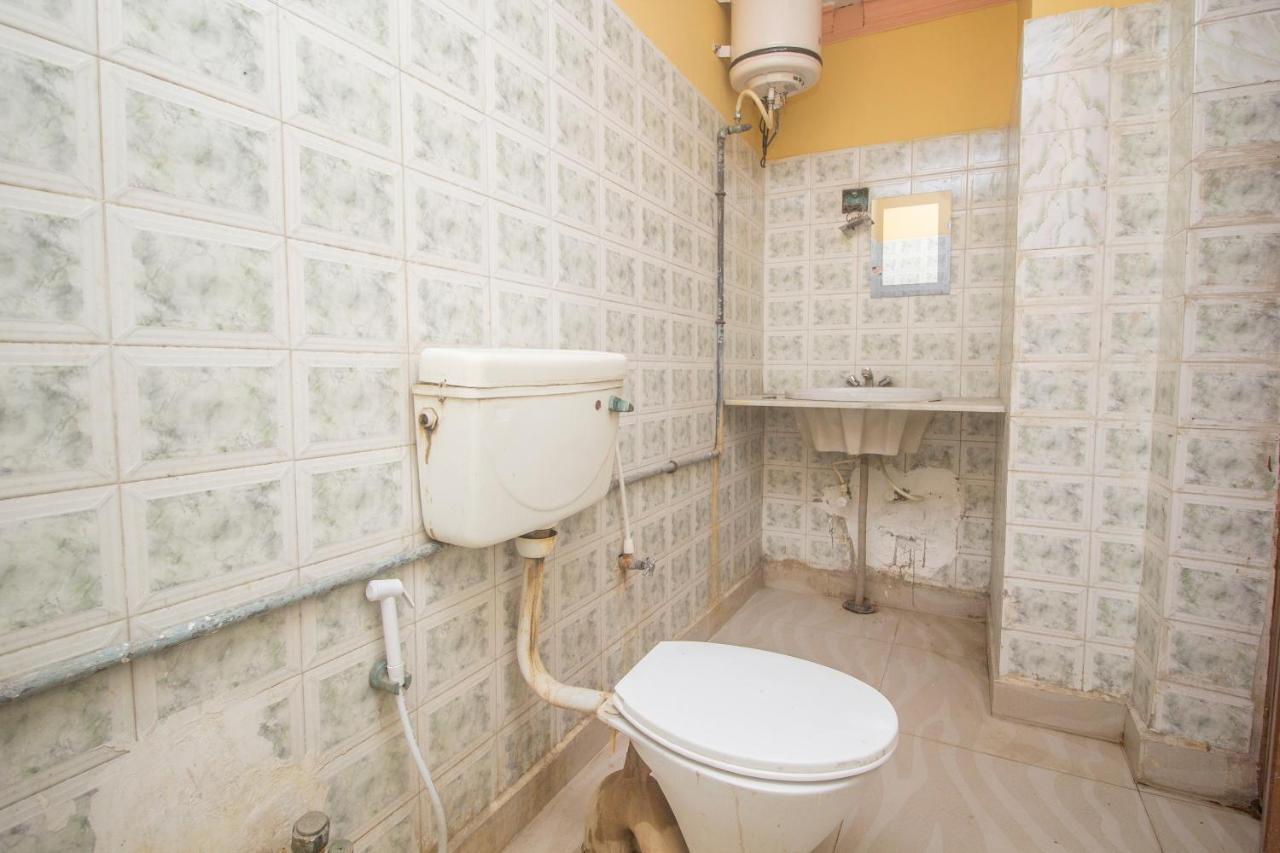 Oyo 48133 Hotel Payel Malda Экстерьер фото