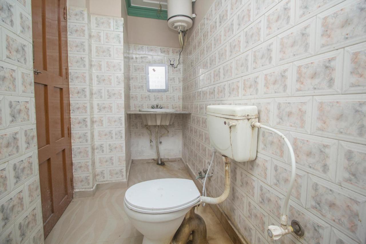 Oyo 48133 Hotel Payel Malda Экстерьер фото